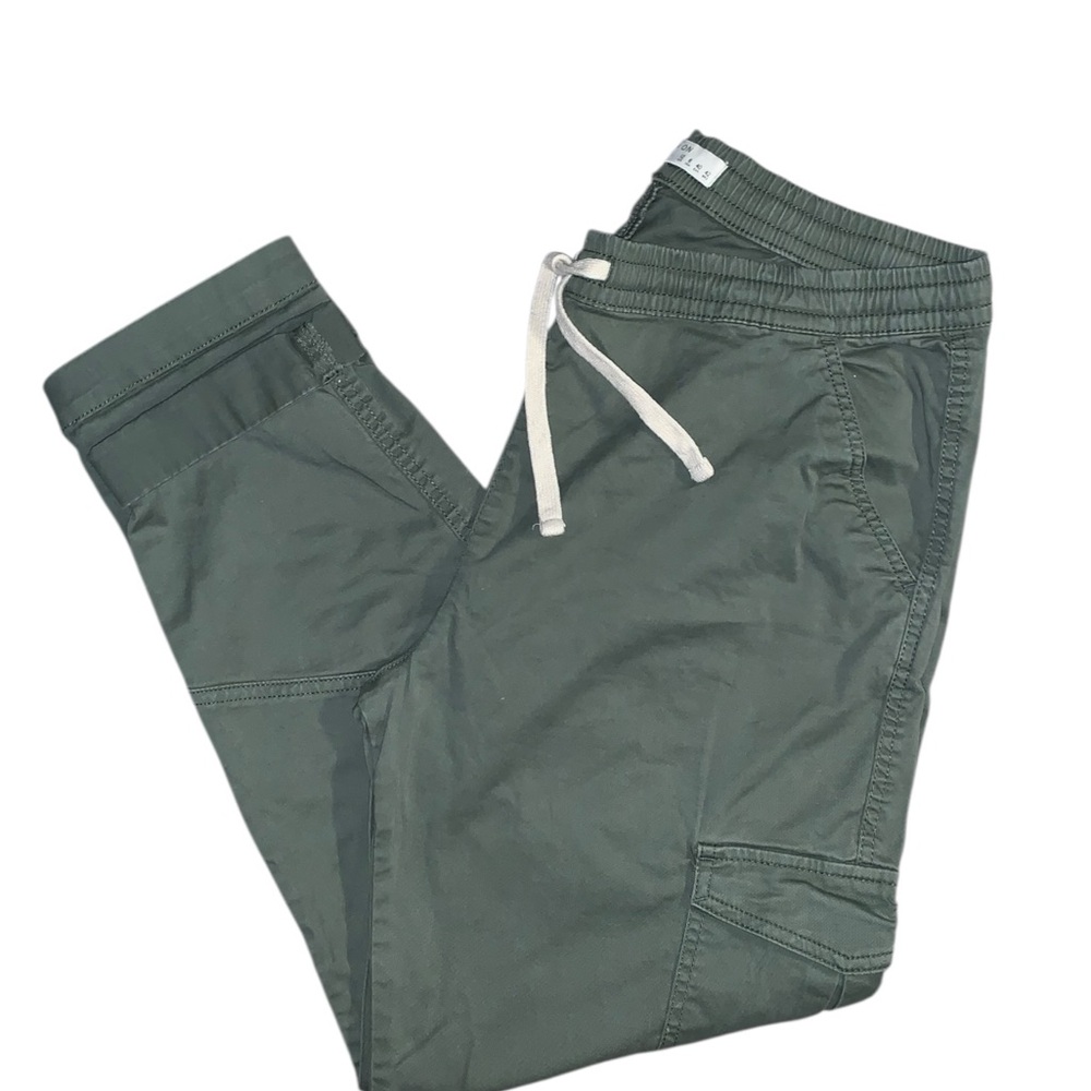 Cropped Cargo Joggers